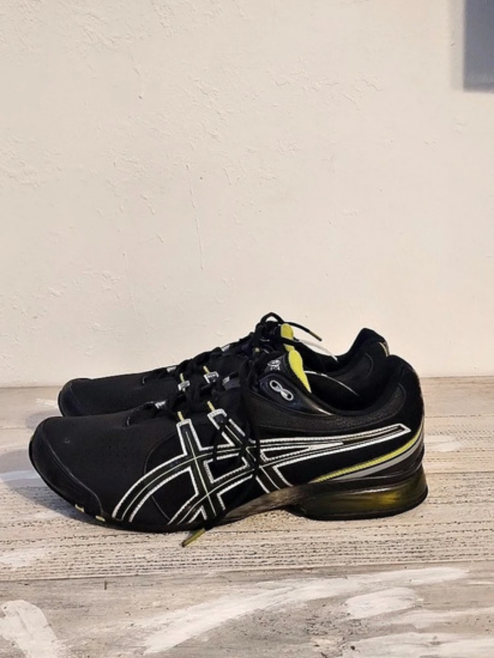 Asics Gel-Reprisal Shoes U.S.A men's size 13 ( UK men's size 12 ) good condition